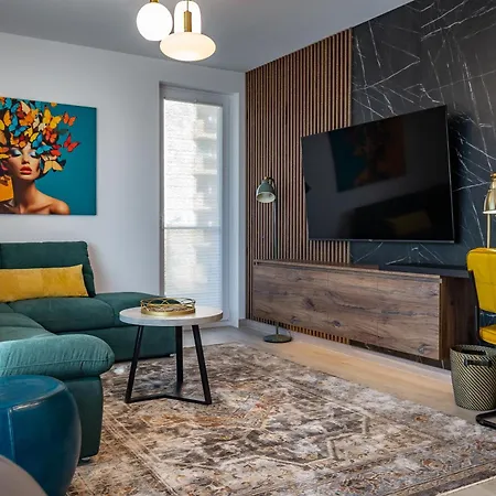 Mountain View Terrace Oasis With Parking And Ac * Braszów